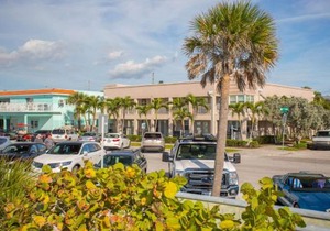 7 - Beach Club at Pass-A-Grille