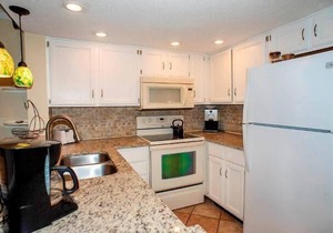 7106 Courtyard Villa 1st Fl S