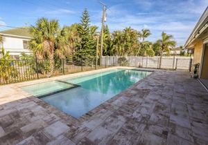 7965 Estero - Paradise Point