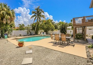7973 Estero Both