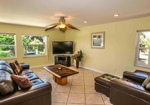 7973 Estero Both