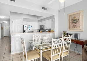 ☀Across from Beach-Gulf Views-Indoor/Outdoor Pool-2BR Majestic Sun 1012A☀