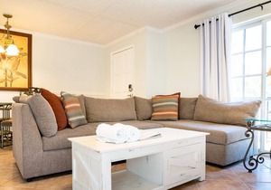 Alamanda Villas 5: 1 BR/1 BA Resort in Holmes Beach, sleeps 4