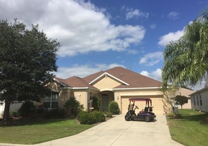 Amazing Location! Close To Lake Sumter Landing! 3Bdrm Villa W/Golf Cart & BBQ