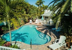 Anna Cabana Bungalow 3 Cute And Cozy Efficiency With Pool