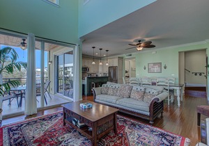 Anna Maria Island Beach Palace-Private Pool-Private Outdoor Kitchen-Free Wi-Fi