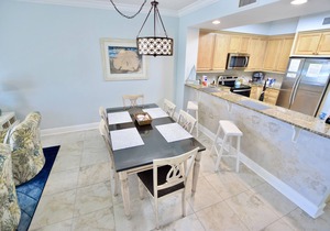 Azure Resort #209 ~Direct Beachfront! ~Free Beach Service! ~Fantastic Resort!