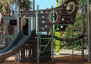 Barefoot Beach 101 in Englewood