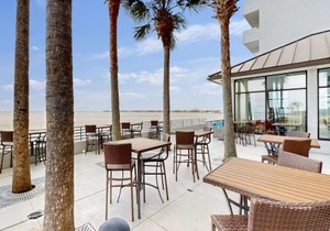 Bayside Inn 6682