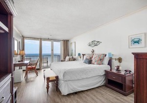 Bayside Inn 6682