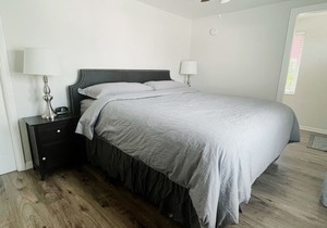 Beach Ave Escape Unit B - Just steps from the Beach!