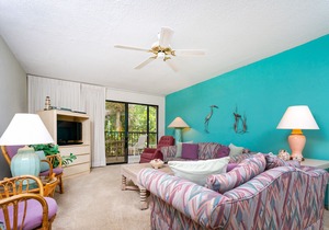 Beach Fun & Sun - nice 2 bedroom condo