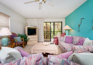 Beach Fun & Sun - nice 2 bedroom condo