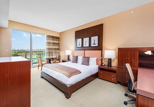 Beachfront 2/2.5 Private Residence at The Ritz-Carlton