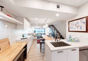 Beachfront condo with WiFi, two decks, Gulf views & pool - walk to the trolley