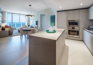 BeachFront @Hyde GreatOceanView 2BR Suite