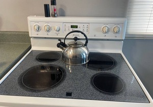 Beachfront Unit-Upstairs-Walking Distance to all Bars and Restaurants