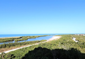 Beachfront w/ Unobstructed Views