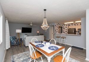Beachy Getaway–Cozy, Clean & Equipped w/All Essentials! Relax, Enjoy & Refresh!