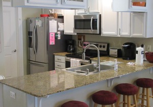 Beautiful Banana Bay Intracoastal Waterfront Townhouse - On The Beach