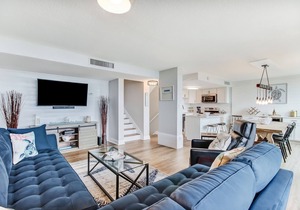 Beautiful Beachfront Condo - Access to Amelia Island Golf & Beach Club