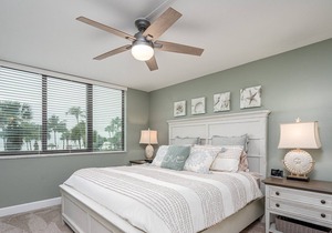 Beautiful Beach Getaway Caper Beach Club # 212