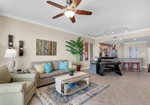Beautiful Beachfront Property!2 Bdrm/2 Ba, Cov. Parking, Unit 802