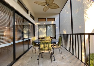 Beautiful Condo in Pelican Bay, Valencia
