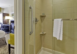 Beautiful Destination! 4 Convenient Spaces, Near SeaWorld Orlando, Free Parking