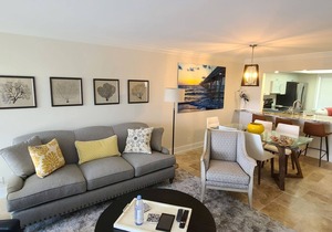 Beautiful, newly renovated condo near the beach!