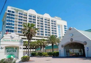 Beautiful OCEANFRONT One Bedroom Condo