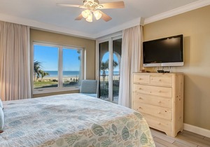 Beautifully Updated, Calming Oceanfront Sea Dunes Condo!