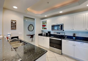 Bella Lago 241 | Balcony, Pool, Spa + Gym