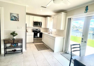 Best Deal Available for a monthly rental home during season! 🏝️🐬