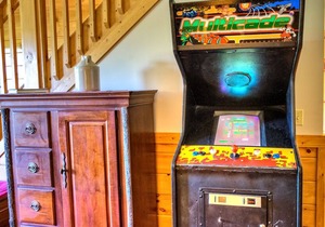 BEST PANORAMIC VIEWS @ TOP BLACK BEAR FALLS! 3 Levels-3K Suites! Pool, Arcade