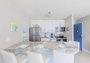 Best view on the beach with DIRECT Gulf views - 1004C - Totally Renovated
