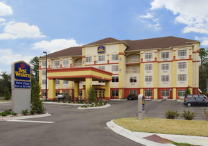 Best Western Plus Cecil Field Inn & Suites