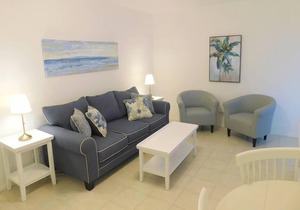 Blue Parrot Inn #2- 1/1 Heated Pool 1 MI to Beach