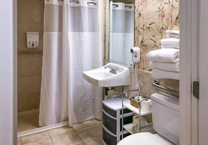 Boca Grande Hotel - ADA Queen Room