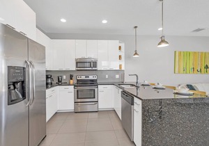 Brand New 3 bed Modern Town Home On a Luxury Development Close to Disney
