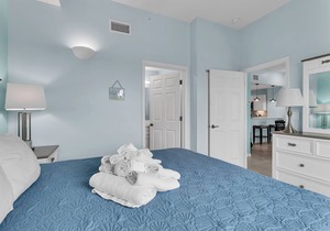 Brand New Madeira Bay 1503