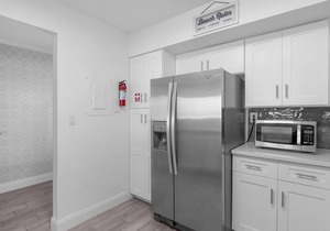 Breathtaking oceanfront views! Balcony! Private Pool, Beach Access, Daytona!