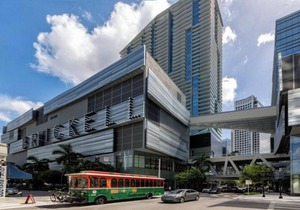 Bright and Beautiful Apt in the Heart of Miami! #3