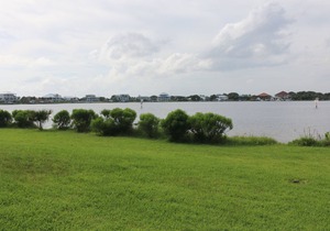Bright and Fun Beach Themed Condo - On Little Sabine Bay