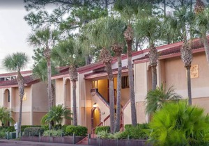 Bryan's Spanish Cove 2BR Suite, SATURDAY Check-In