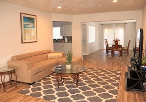 Charming 3br/3bth house with a private pool