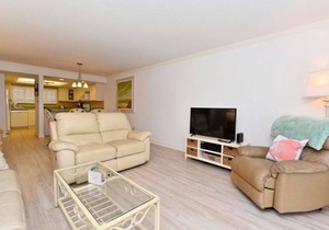 Chinaberry 436 - 2 Bedroom Condo with Private Beach with lounge chairs & umbrella provided, 2 Poo.