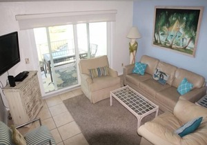 Colony Reef 15C, 2 Bedrooms, Sleeps 9, Steps to Beach, 2 Pools (1 Heated)