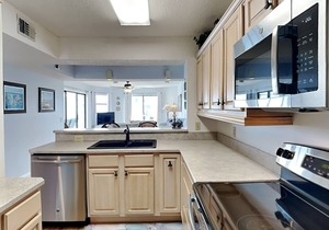 Colony Reef 2307 | Indoor Pool, Elevator, Wi-Fi