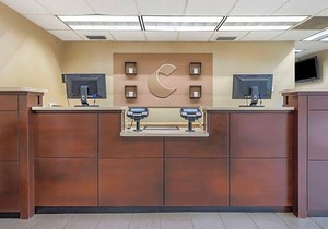 Comfort Inn & Suites DeLand - near University